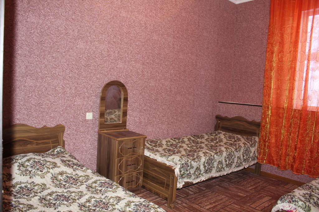 Гостевой дом Тавдури Местия Экстерьер фото