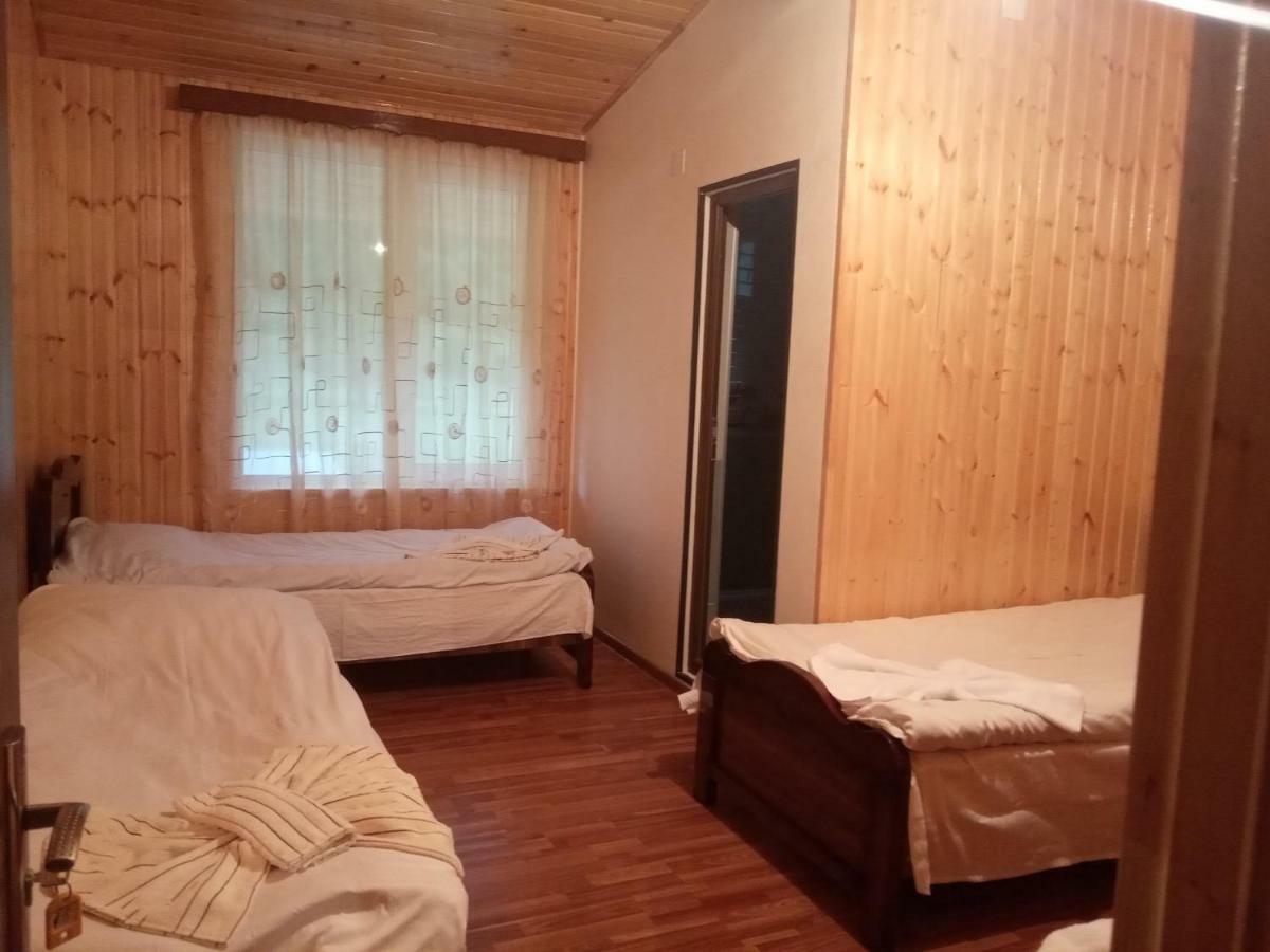 Гостевой дом Тавдури Местия Экстерьер фото